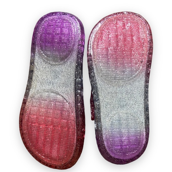 (2 PIECES) TODDLER GIRL SIZE 5 JELLY SANDALS SIZE 6 TODDLER SANDALS - Picture 2 of 4